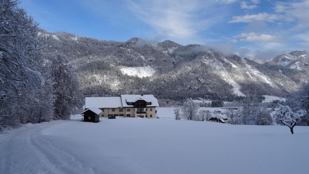 Ferienhaus Enzi Вайсбриах Экстерьер фото